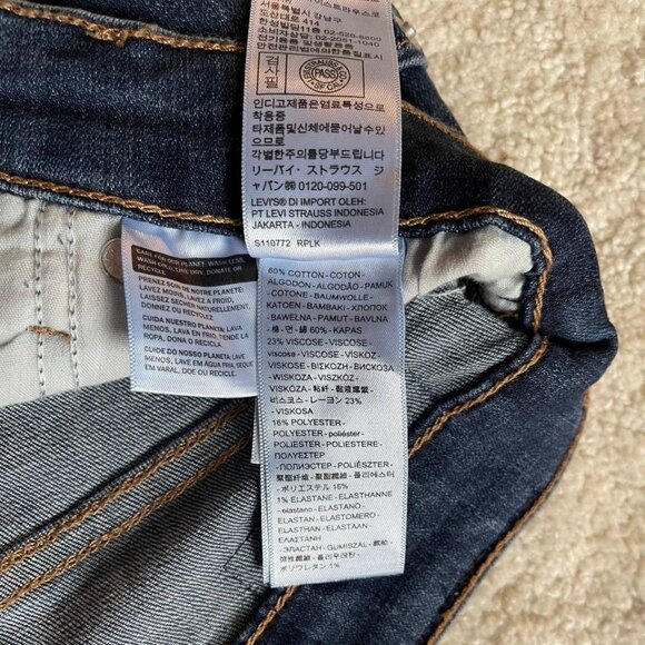 NWT Levi's 725 High Rise Bootcut Women Jeans Size 27/30 - Picture 10 of 11